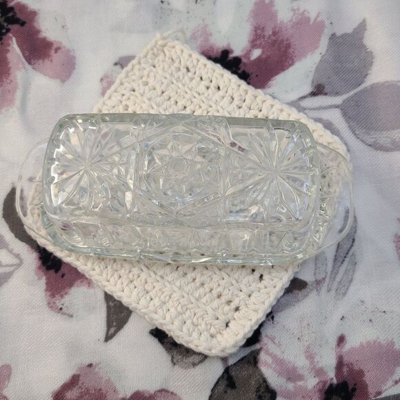 Vintage Anchor Hocking Star of David Crystal Glass Covered Butter Dish - H011 - Picture 1 of 6